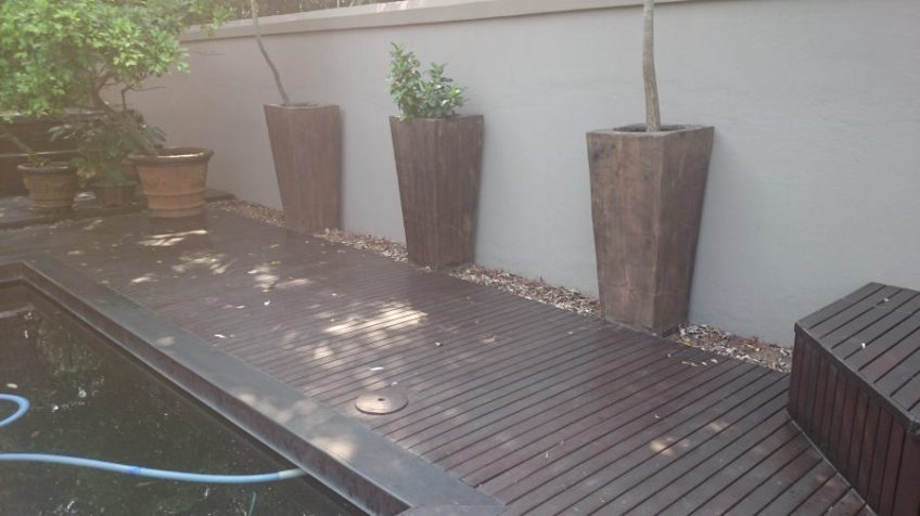 Timber Pool Deck Old Durban September 2015 8